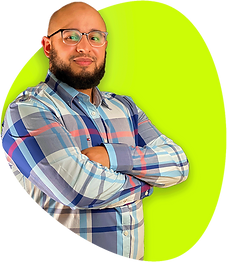 Zoheir graphiste photo profil leger.png